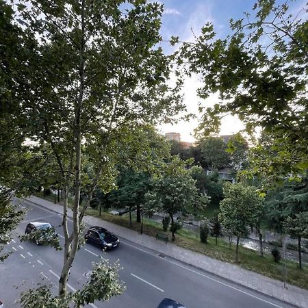 Anna'S Apartment Τίρανα Εξωτερικό φωτογραφία