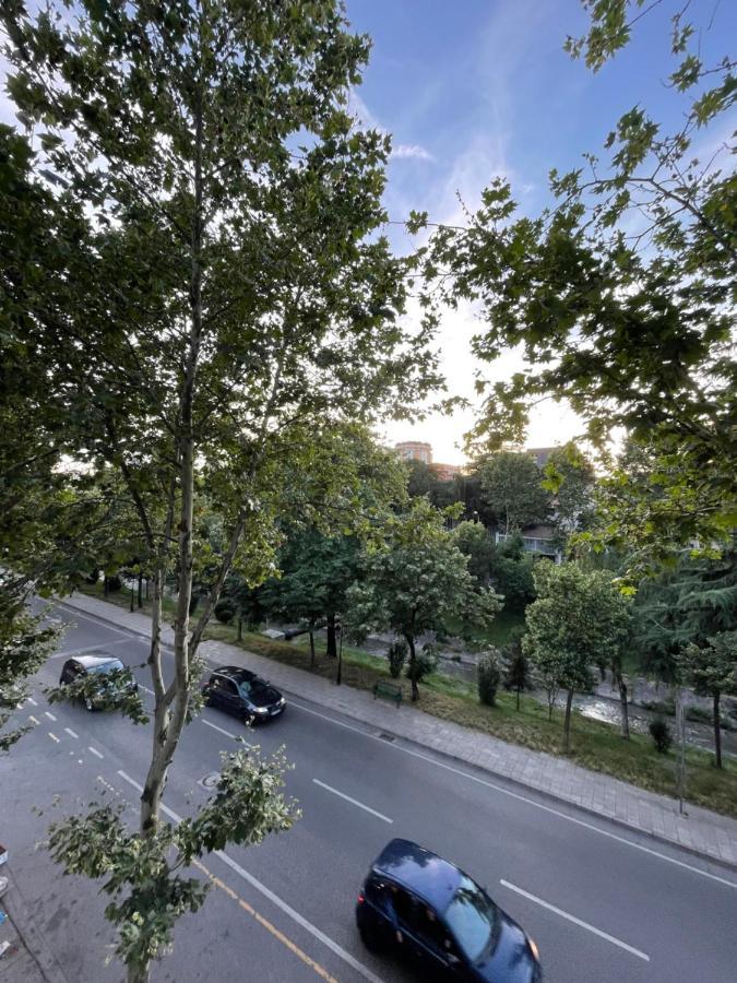 Anna'S Apartment Τίρανα Εξωτερικό φωτογραφία
